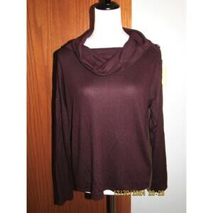 Scoop Neck Maroon Long Sleeve Shirt - Size Small
